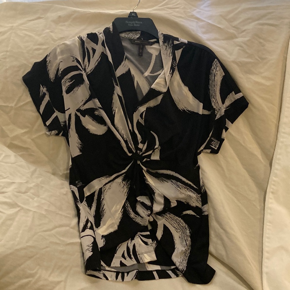 BCBGMAXAZRIA Black and Light Grey Blouse